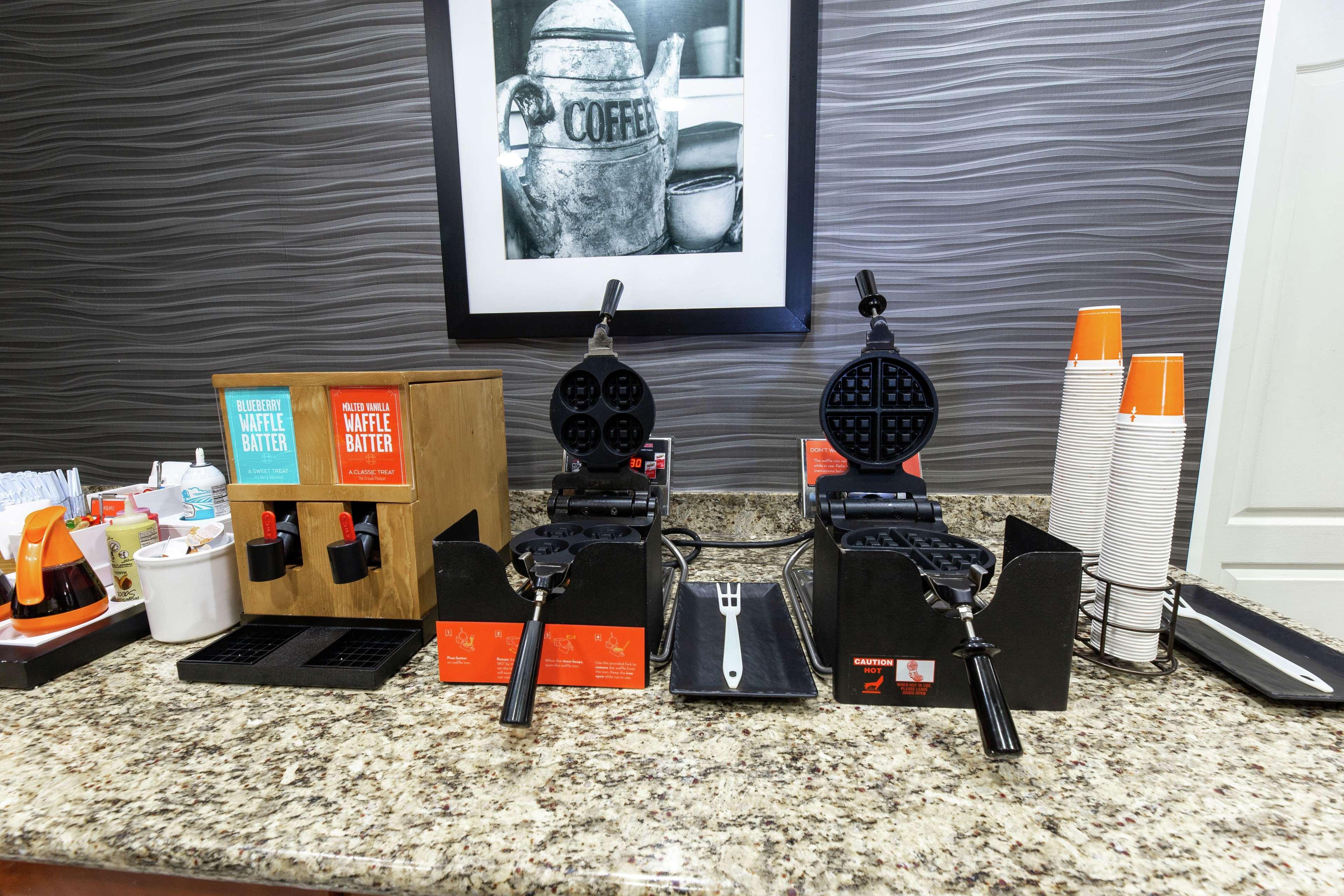 Hampton Inn & Suites Jacksonville Deerwood Park Exteriér fotografie