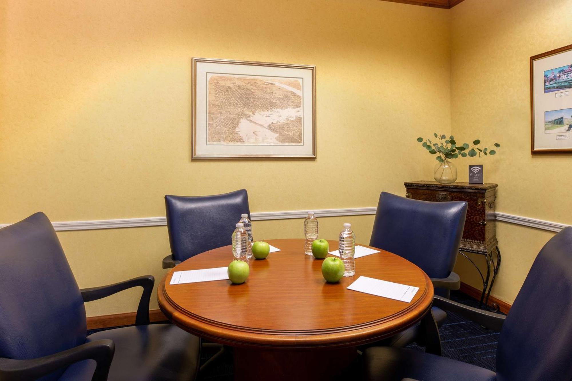 Hampton Inn & Suites Jacksonville Deerwood Park Exteriér fotografie