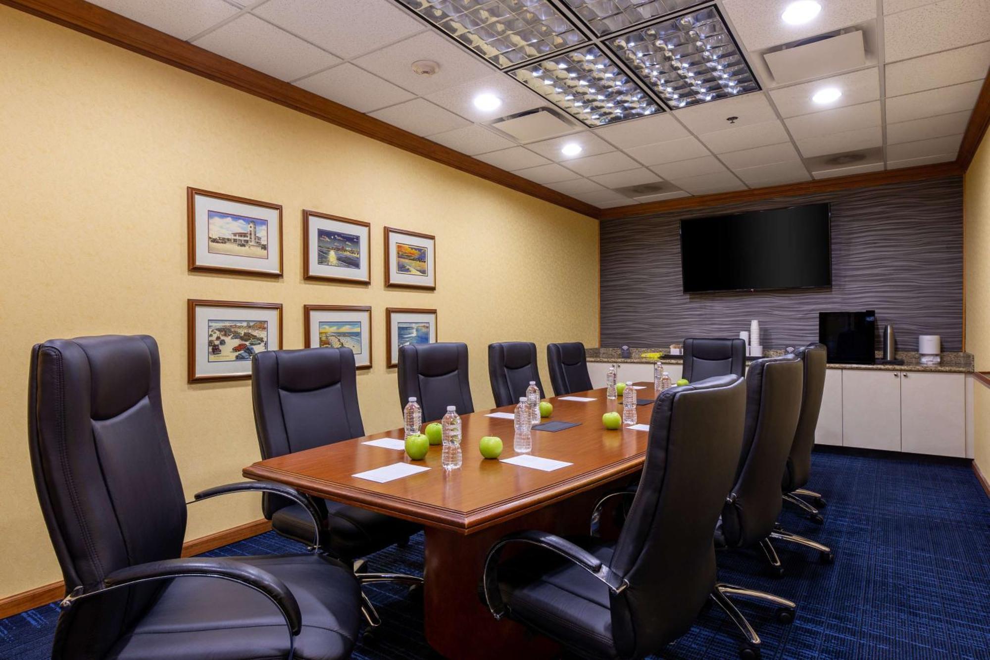 Hampton Inn & Suites Jacksonville Deerwood Park Exteriér fotografie