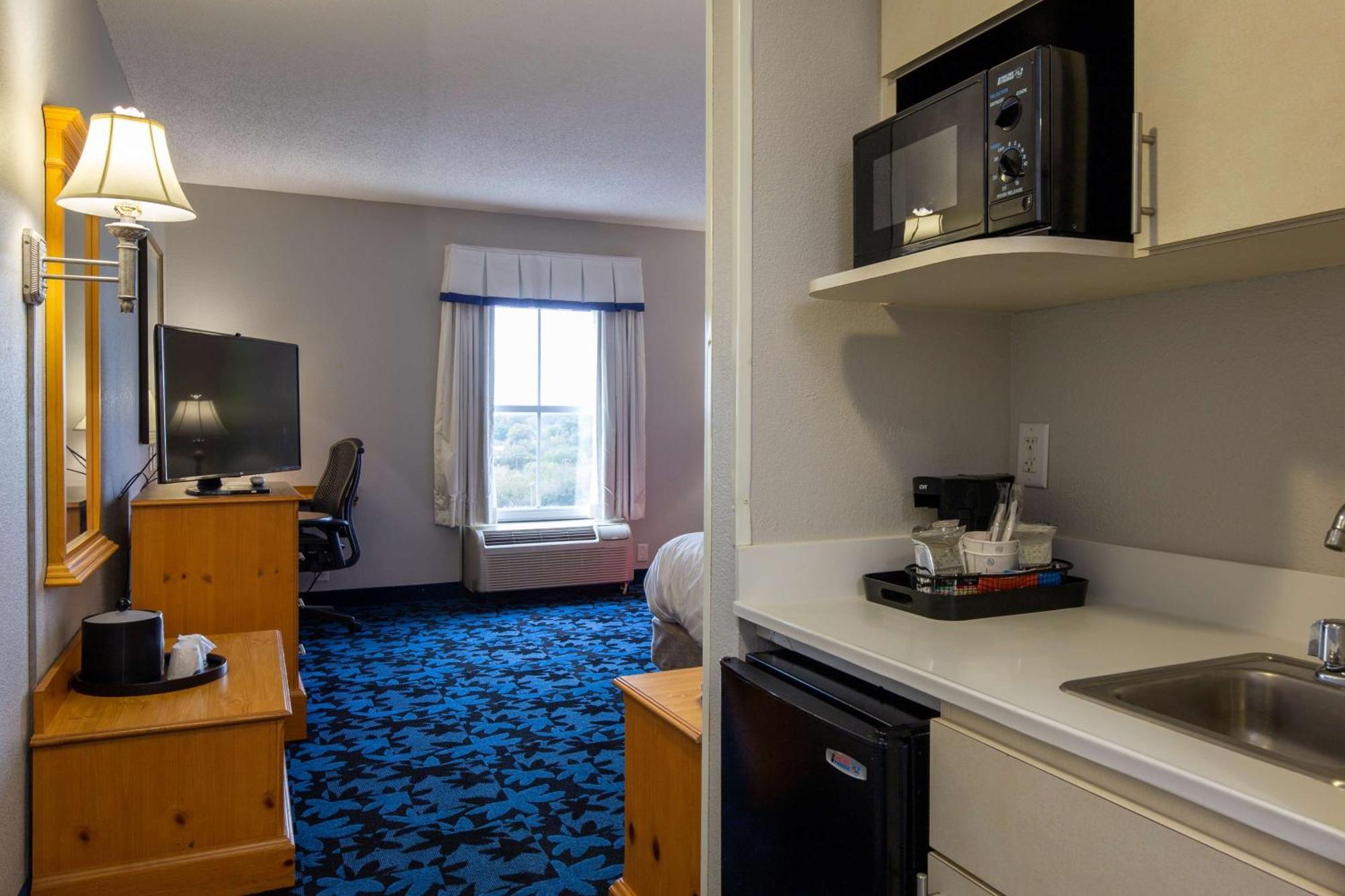 Hampton Inn & Suites Jacksonville Deerwood Park Exteriér fotografie