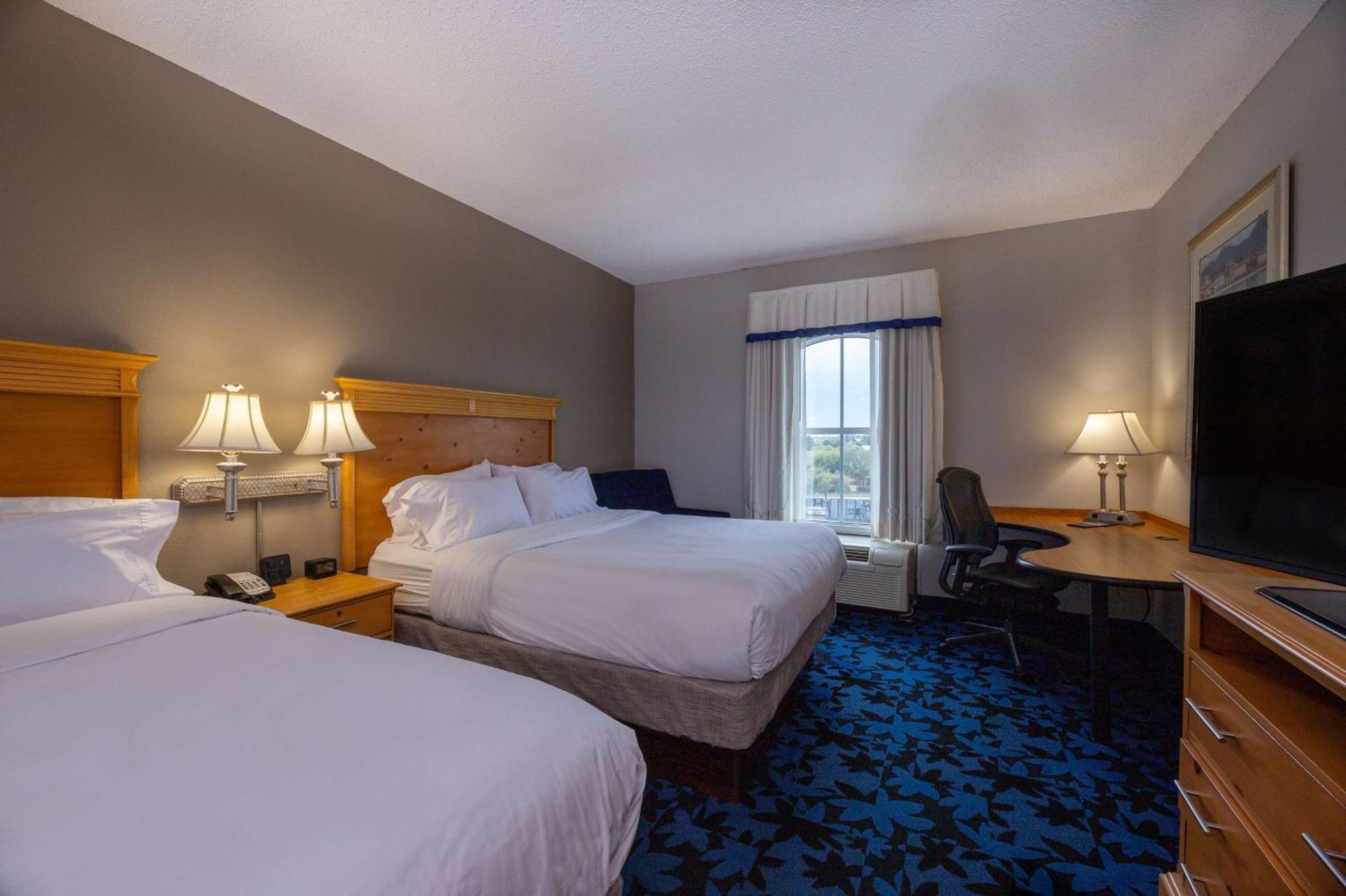 Hampton Inn & Suites Jacksonville Deerwood Park Exteriér fotografie