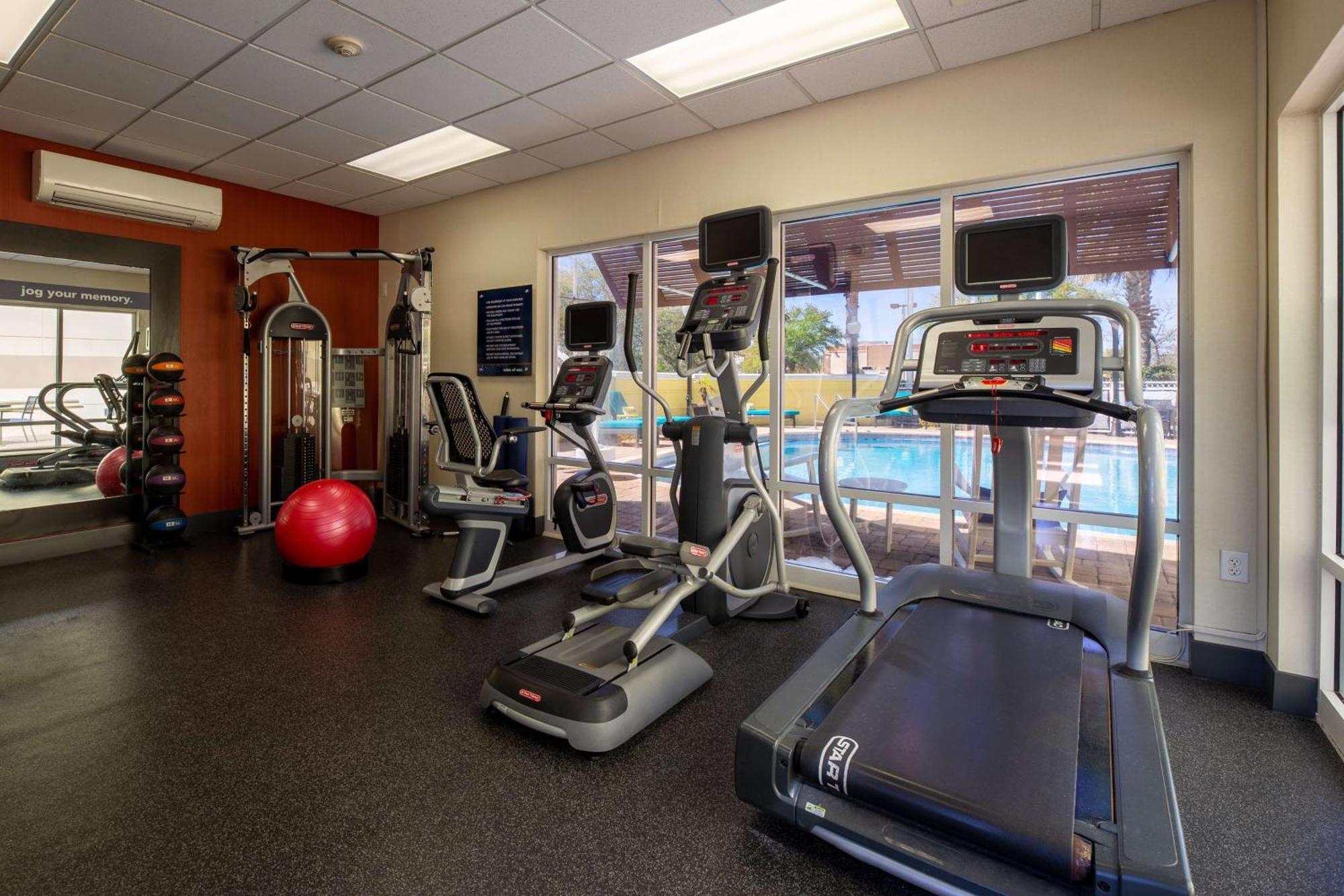 Hampton Inn & Suites Jacksonville Deerwood Park Exteriér fotografie